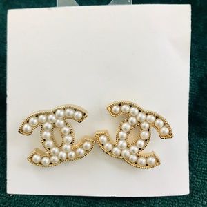 Chanel FUAIXX Gold and Pearl Earrings